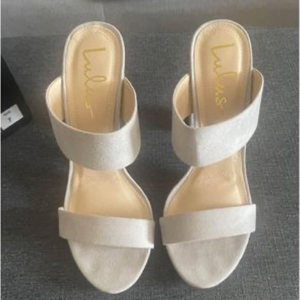 Lulus Marlow Suede heels